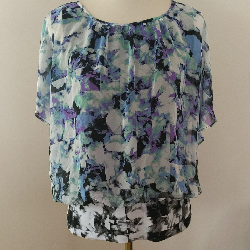 Women's Multicolor Abstract Top